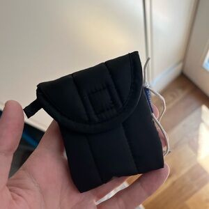 BAGGU Black Quilted AirPod Pouch